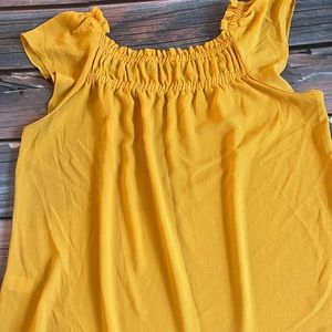 EUC CeCe Womens ruffled tank, sz L